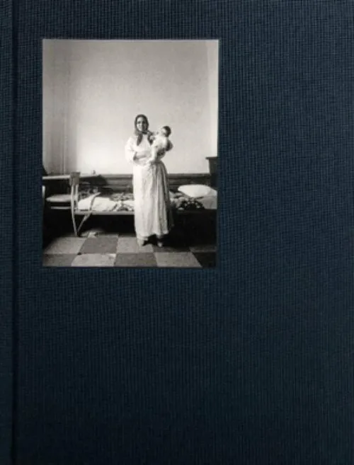 Cover Bertien van Manen — I am the only woman there