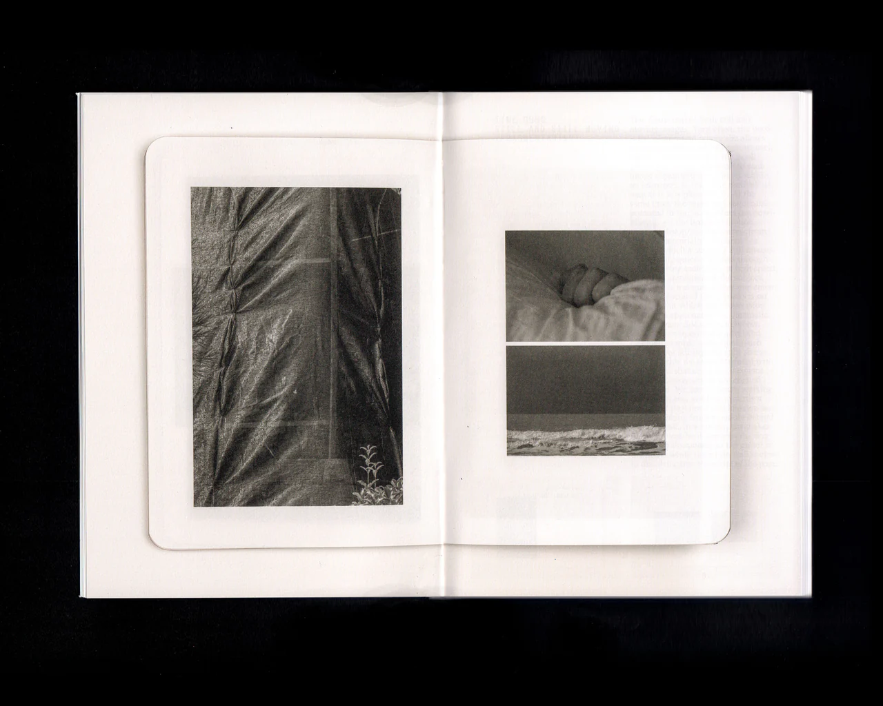 Image of Moving Through the Space of the Picture and the Page. The Photobook as an Artistic and Architectural Medium