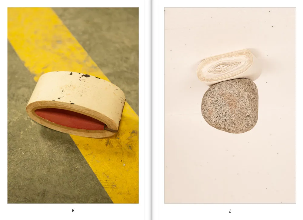 Image of Het Kabinet van de Conservator // The Studio of the Artist