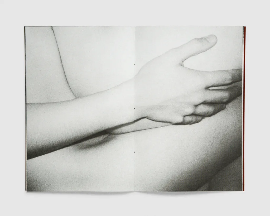 Image of Julie van der Vaart – SKIN